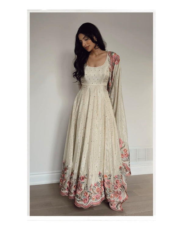 Aarushi's Vichitra Silk White Embroidered Suit Set