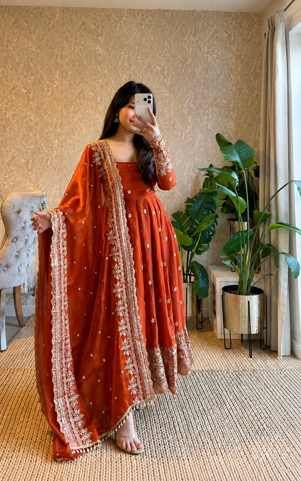 Diya Fenta Embroidered Anarkali Suit Set with Dupatta